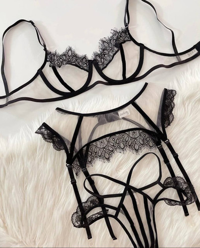 لباس خواب سه تیکه فنردار زنانه