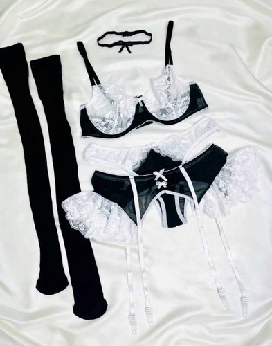 ست فانتزی زنانه ، فنردار بهمراه جوراب