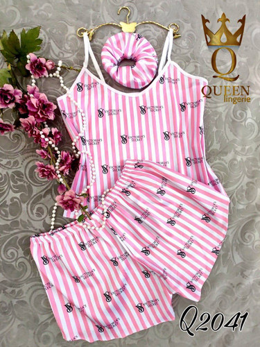 ست تاپ و شورتک ساتن بهمراه اسکرانچی